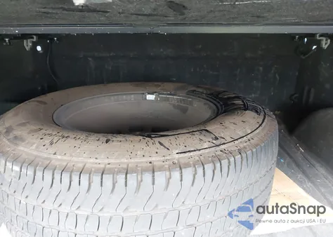 2016 Chevrolet Silverado 1500 1Lt из США, поврежденный, VIN 3GCPCREC8GG298414